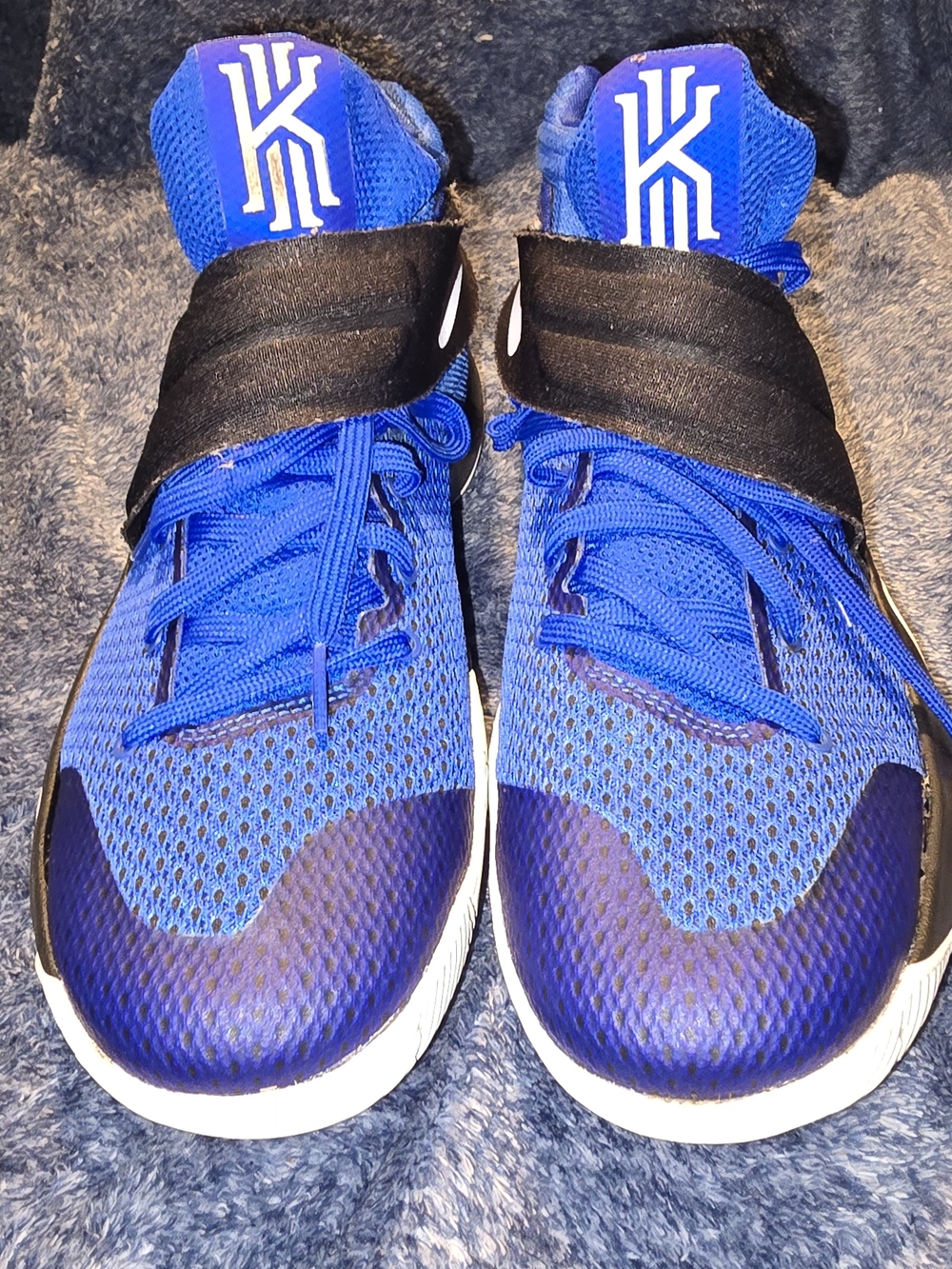 Nike Kyrie 2 Brotherhood Duke Men’s Size 12 Basketball Shoes Blue Black 819583-4